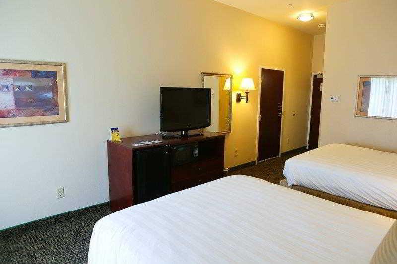 Country Inn & Suites By Radisson, Midway - Tallahassee West Bagian luar foto