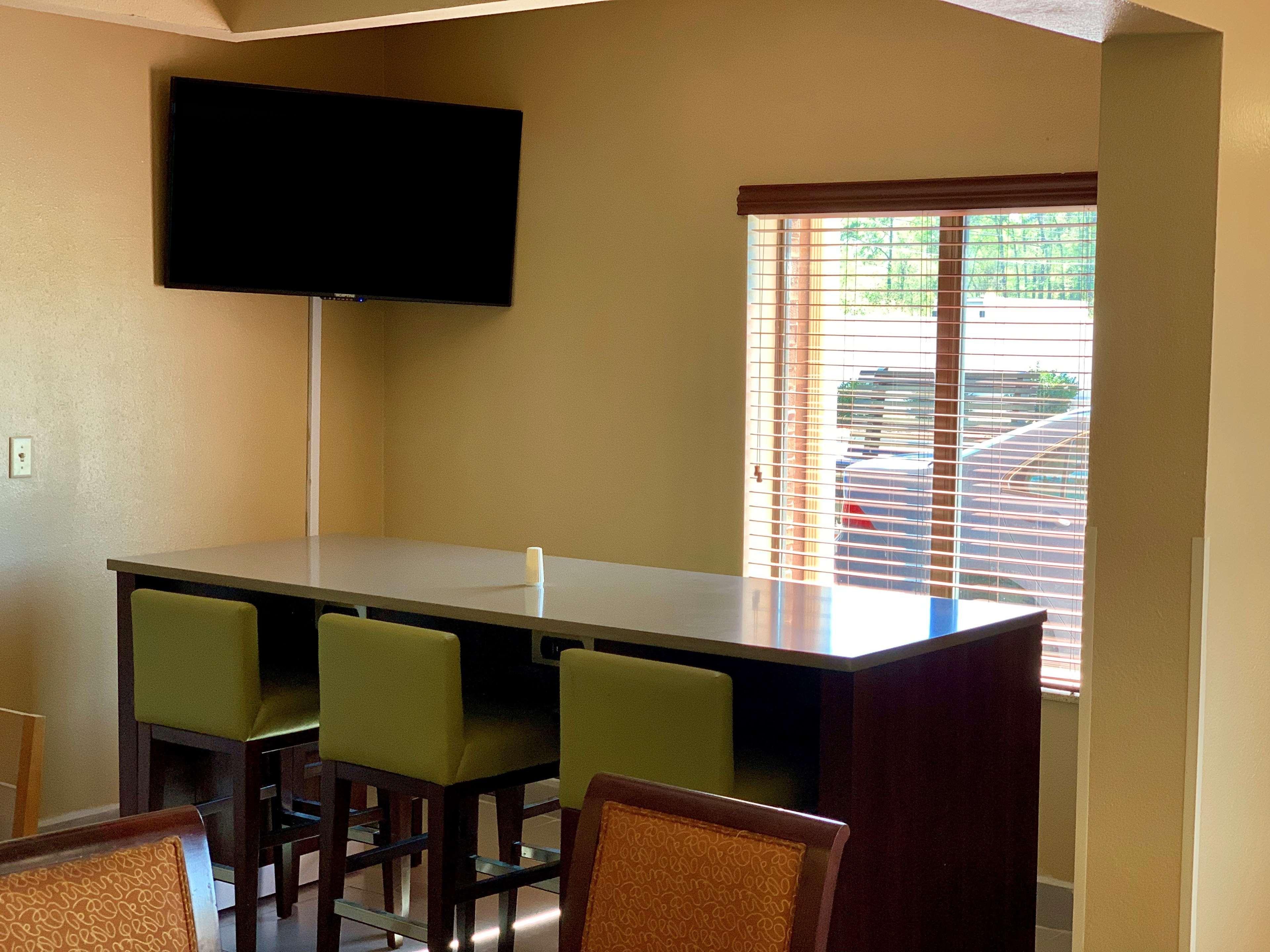 Country Inn & Suites By Radisson, Midway - Tallahassee West Bagian luar foto