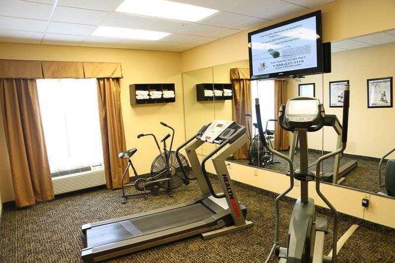 Country Inn & Suites By Radisson, Midway - Tallahassee West Bagian luar foto