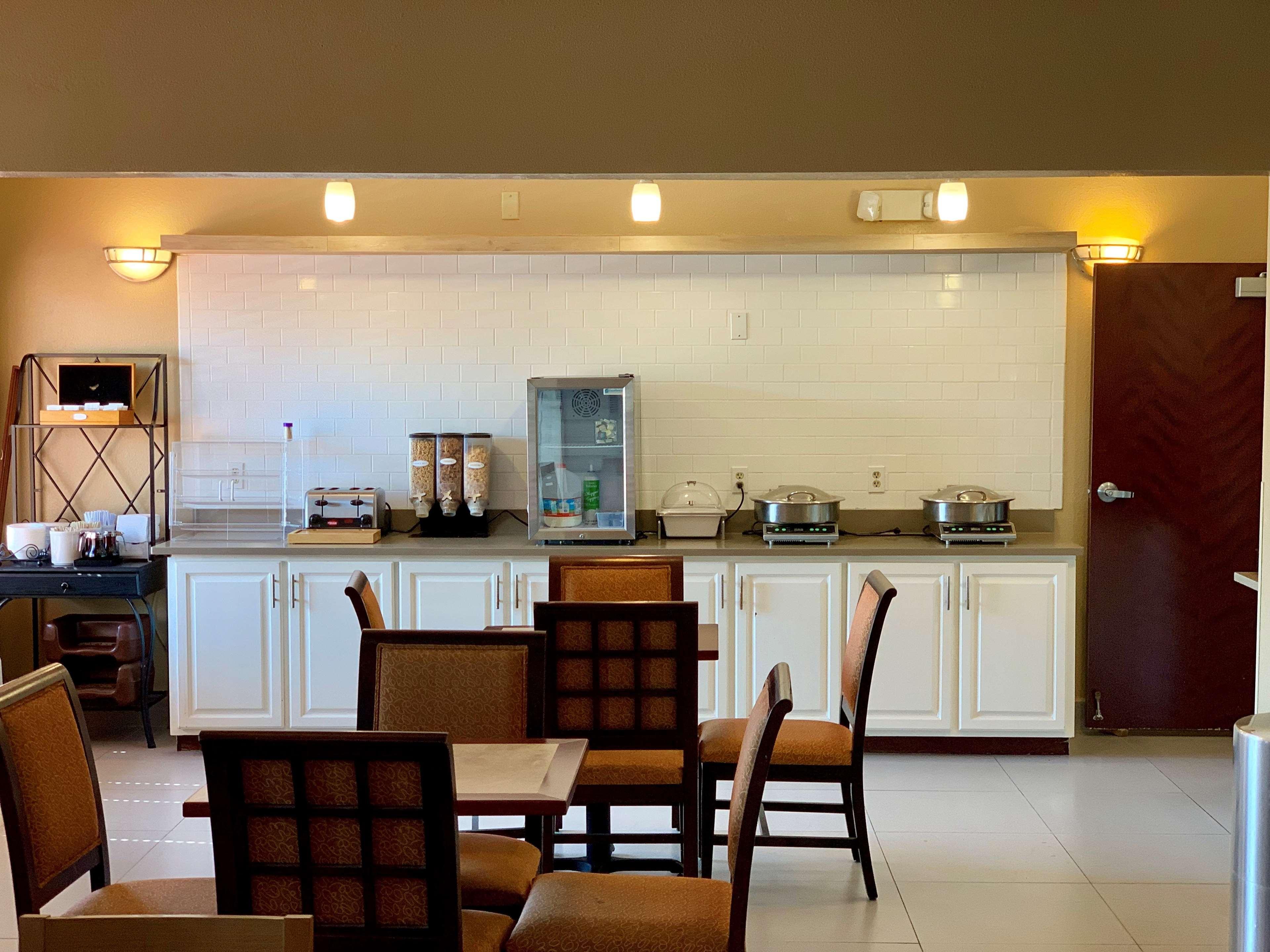 Country Inn & Suites By Radisson, Midway - Tallahassee West Bagian luar foto